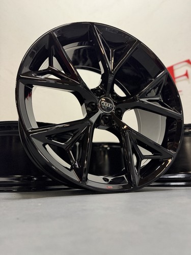 Original Audi Q8 SQ8 Q7 SQ7 4M Performance Felgen 4M8601025AB 10x22“ Räder