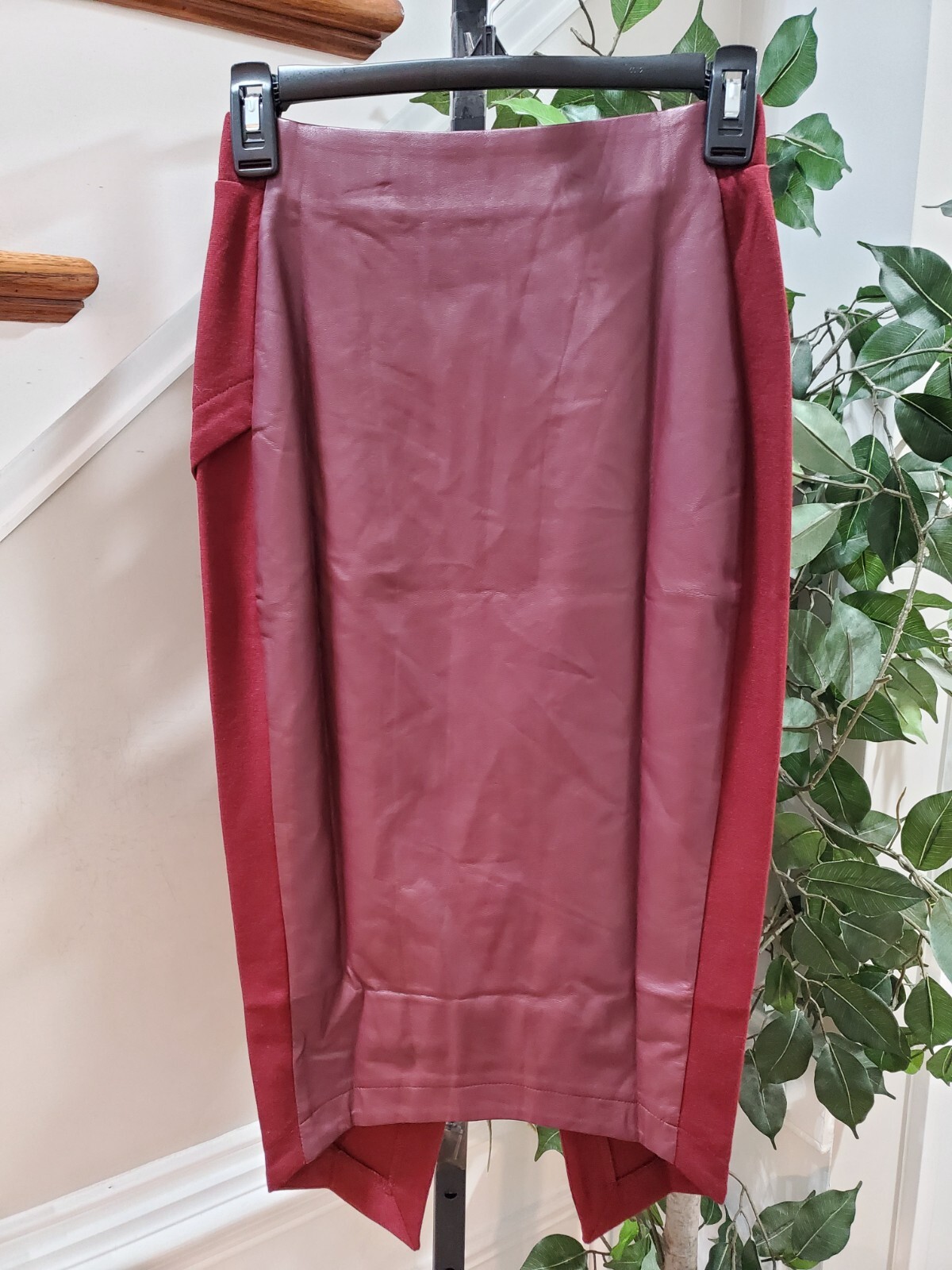 Hommage Women's Solid Red Polyester Pull On A-Lin… - image 1