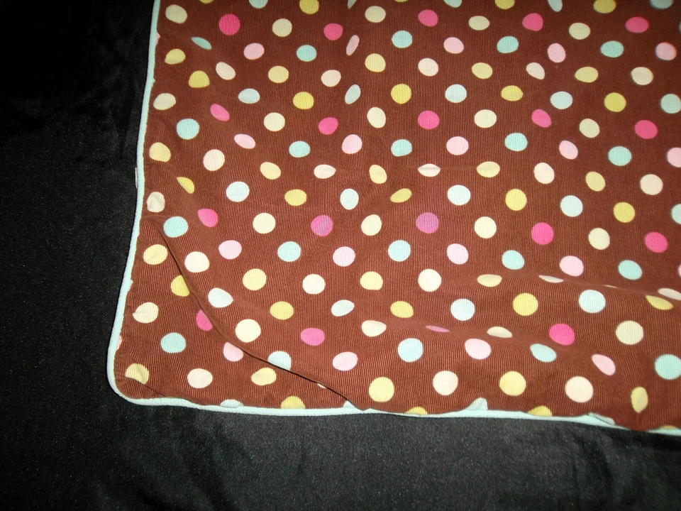 Almohada Pottery Barn Teen Coco Dot ETS farsa marrón rosa verde pana lunares Foto 2 de 4