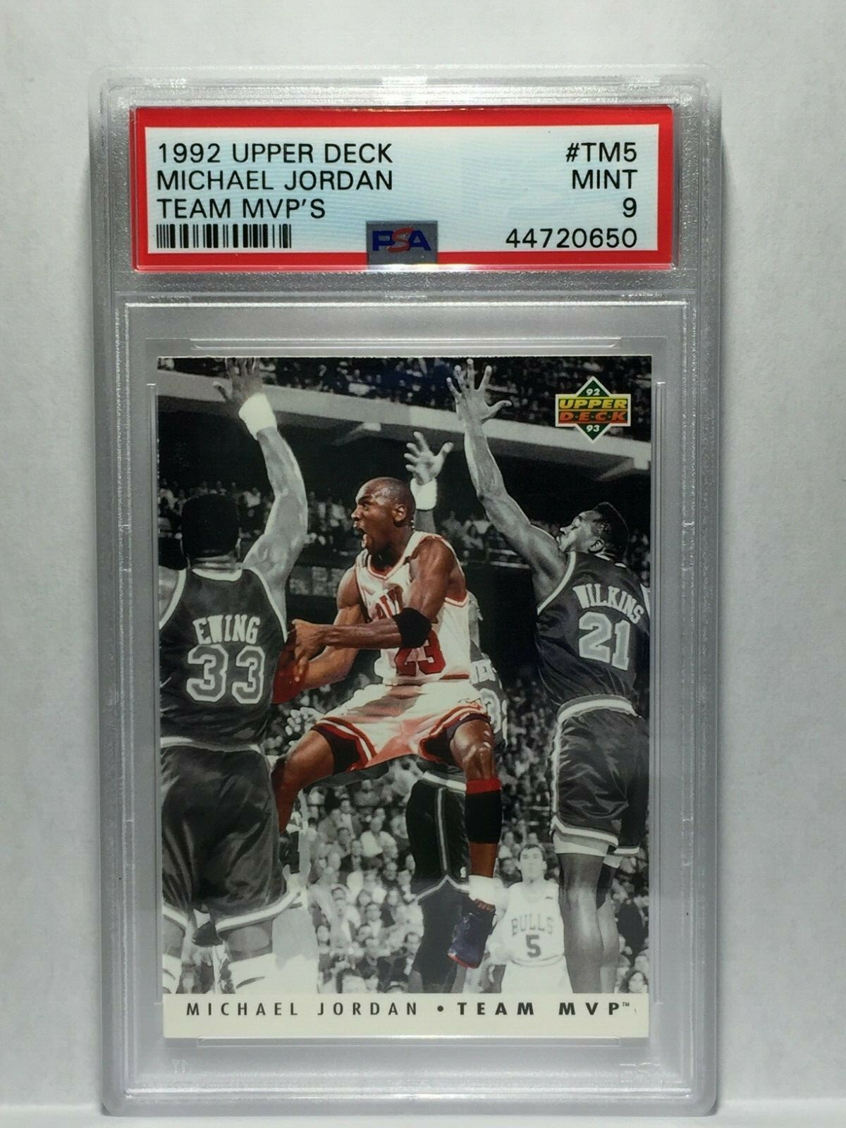 1992 Upper Deck Team MVP's #TM5 Michael Jordan PSA 9 MINT BULLS CHICAGO HOF CARD