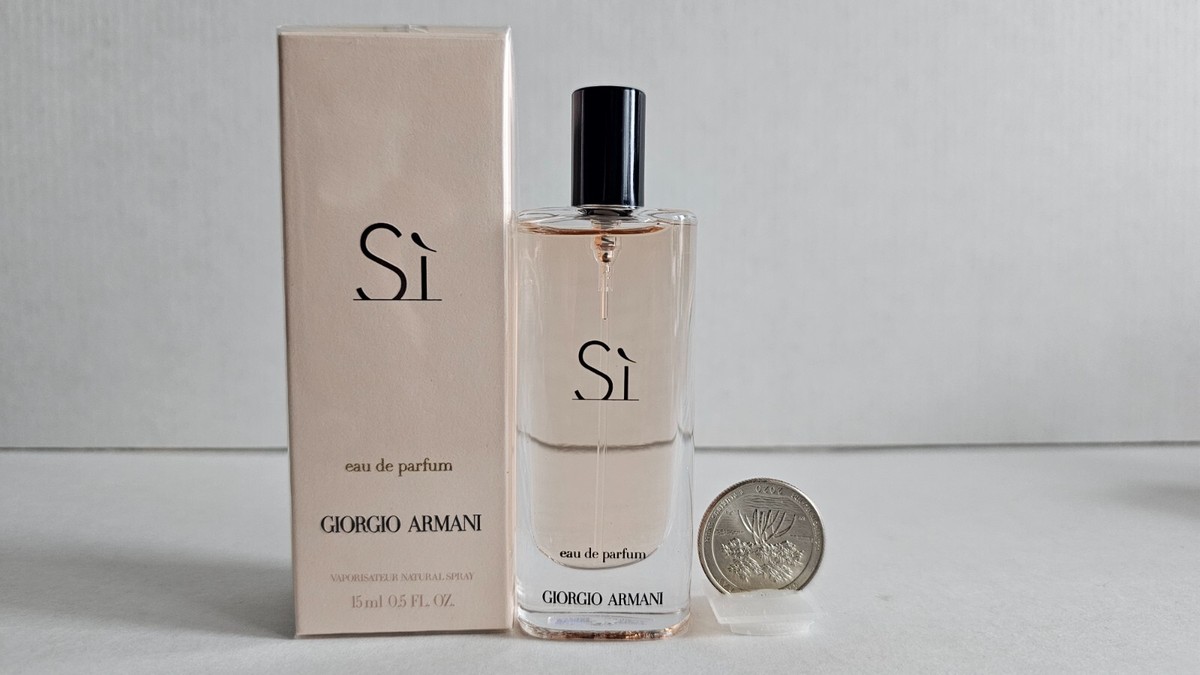 Giorgio Armani Si Eau De Parfum For Women 0.5fl.oz/15ml NEW IN
