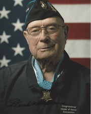 HERSHEL W. WILLIAMS SIGNED SIGNED 8x10 PHOTO 2 WWII IWO JIMA MEDAL OF HONOR COA