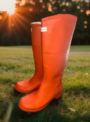 Women s Hunter Matte Pumpkin Orange Wellies Classic tall rain boot Sz 7
