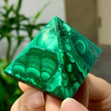 76G Natural malachite Pyramid Chakra Treatment Energy Stone Generator Spiritual