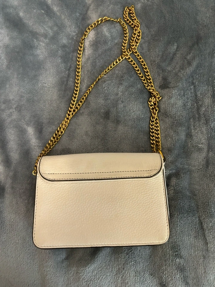 Bolsa de ombro Tory Burch Chelsea tiracolo corrente - Imagem 3 de 4