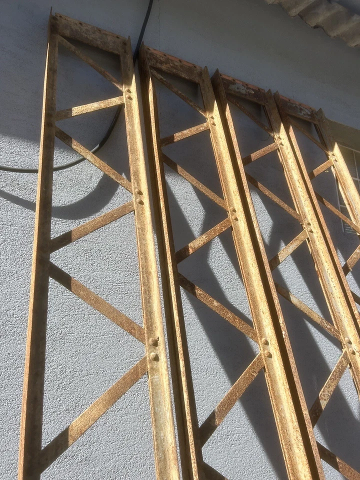 1x Poutre en Fer 3m Poutrelle Style Eiffel Riveté IPN Mobilier Industriel Usine - Photo 2/4