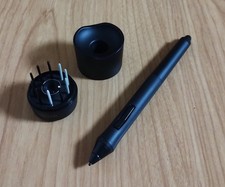 Wacom KP-501E-01X Grip Pen for Intuos Pro Int...