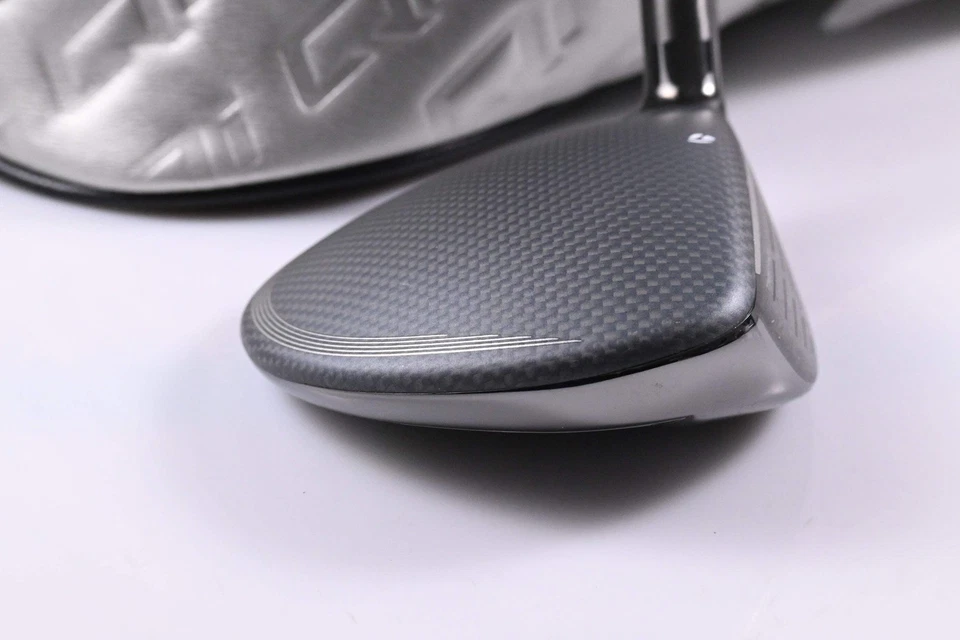 Taylormade Qi35 Max Lite #5 Wood / 18.5 Degree / Senior Flex Vanquish 4 Shaft - Image 3 of 4