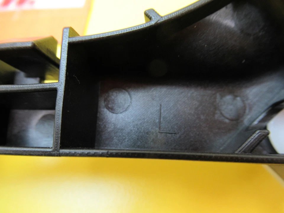 SOPORTE GUARDABARROS CLIP PARACHOQUES LADO CONDUCTOR TRASERO IZQUIERDO LH L ACURA RL 05 06 07 08 Foto 3 de 4