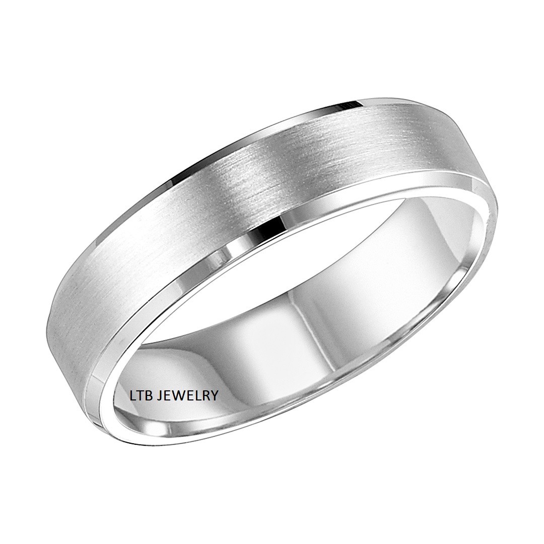 PLATINUM MENS WEDDING BAND,PLATINUM MENS WEDDING RING,BEVELED EDGE SATIN  FINISH