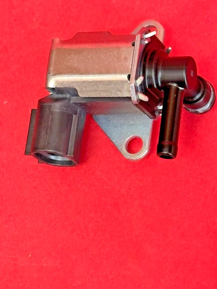 Vapor Canister Purge Solenoid OEM Mitsubishi K5t46691 for Eclipse Galant Outland - Image 4 of 4