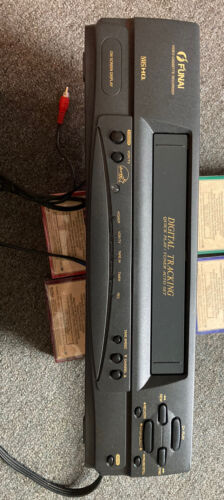 Grabadora de casete de video Funai VCR modelo F220LA probado funciona sin control remoto - Imagen 1 de 7