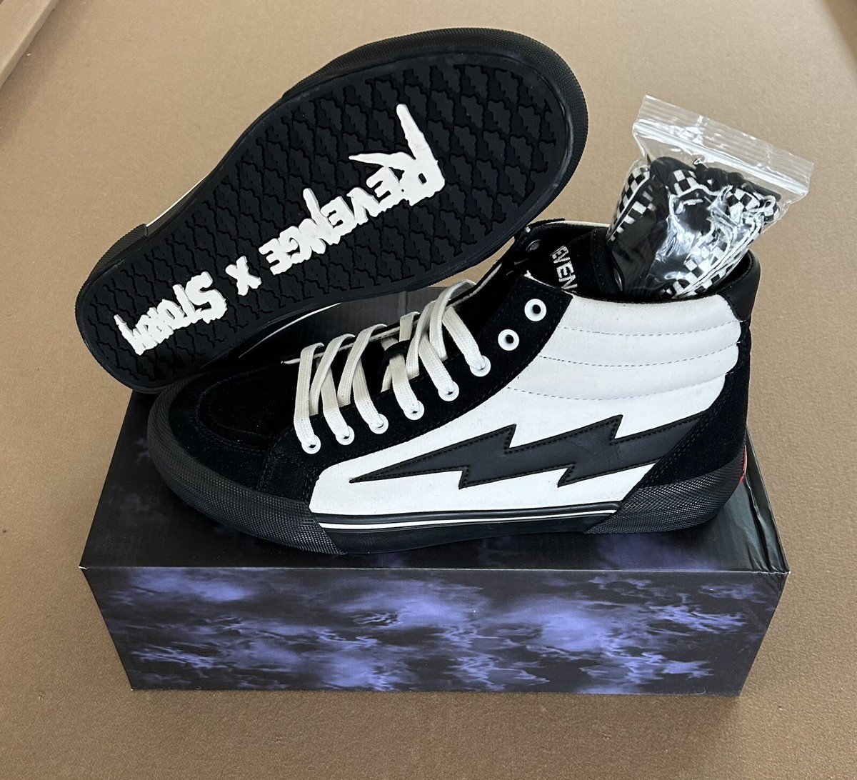 🔥 Revenge x Storm High Top White Black Retail $200 🔥