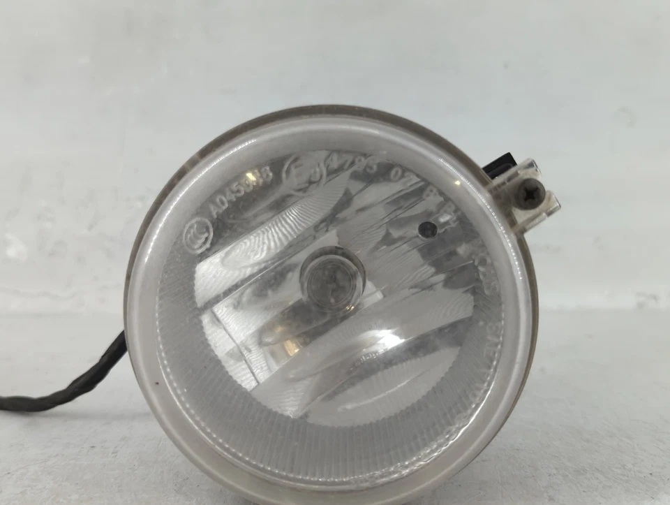 Оригинальная передняя фара для правостороннего пассажира Chrysler Sebring 2010-2010 годов выпуска N9Q4H - Изображение 2 из 4