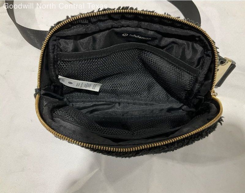 Lulemon Crossbody Belt Bag and Adjustable Fanny Pack for Women