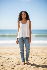 GRINGO Fair Trade - kurzes besticktes Trägertop I311-TV3 weiß