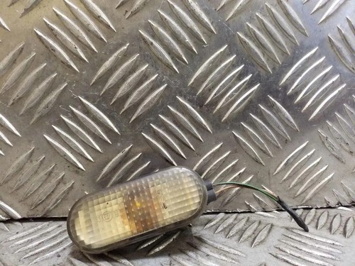 VW PASSAT B3/B4 3A2, 35I Kotflügelblinker vorne rechts 1H0949111 1.90 32162840