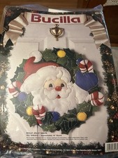 New Bucilla Felt Applique Christmas Wreath "Holly Jolly Santa"