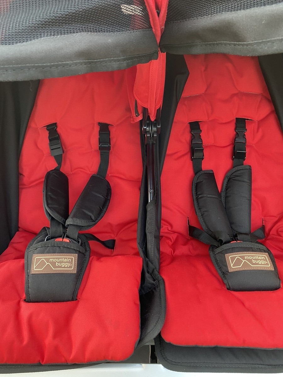 Mountain Buggy Duet Double Stroller Excellent Condition)