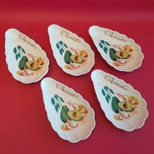 5 coupelles assiettes à avocat en porcelaine L'Arc en Ciel