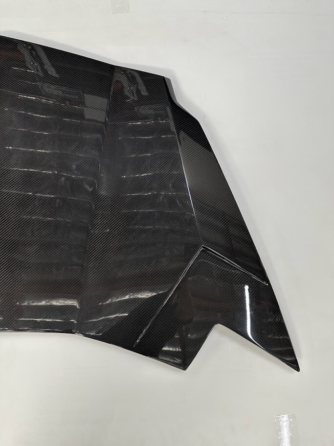 Novitec Carbon Fiber Vented Hood for LAMBORGHINI AVENTADOR SVJ