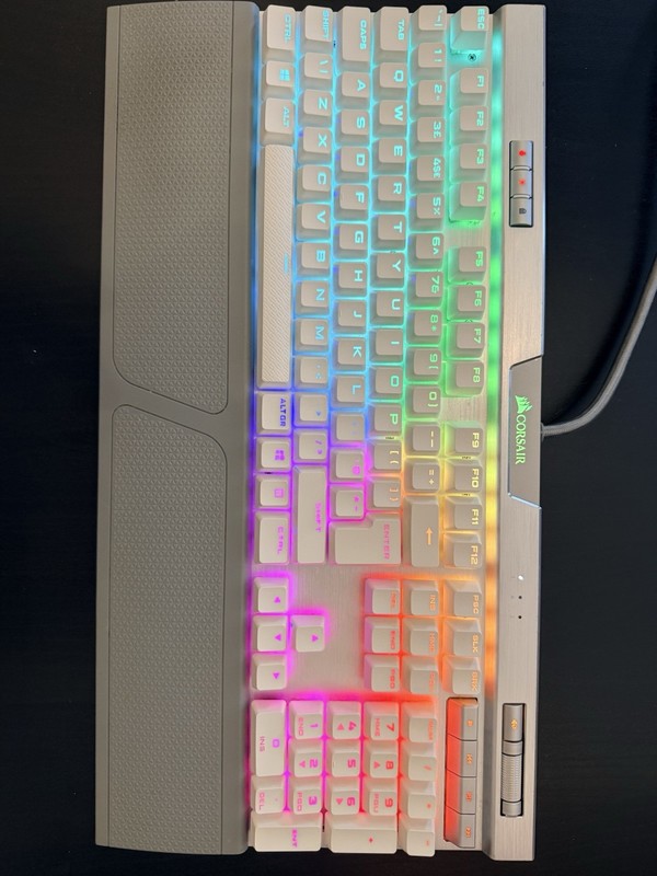 Corsair K70 RGB MK.2 SE Mechanical