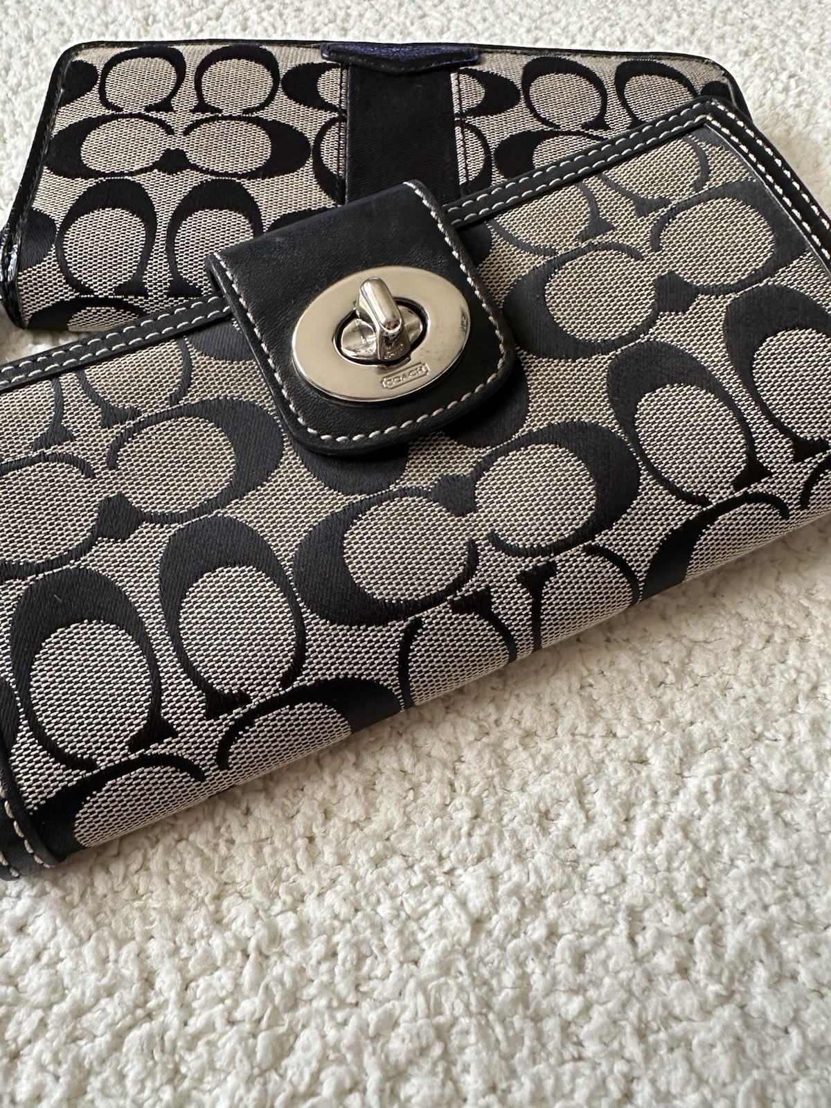 Coach Authentic 2 Wallets “C” Logo Black - image 2