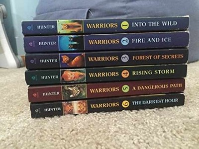 Into the Wild (Warriors, Book 1) - Paperback, by Hunter Erin - Very Good