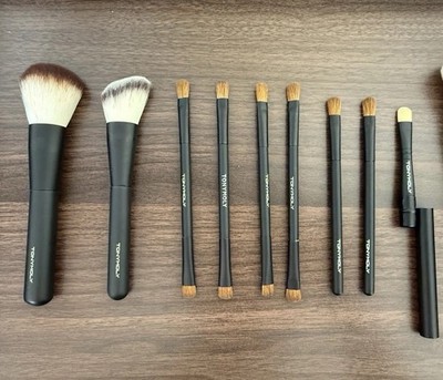 Tonymoly Contour Blush Powder Pony Hair Eyeshadow Concealer Smudge Makeup Brush9