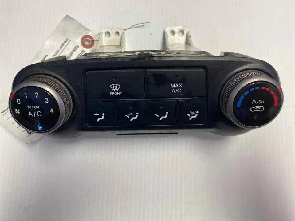 2010-13 Hyundai Tucson Manual Temperature Control AC Heater Unit OEM Foto 3 de 4