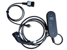 Etron Câble De Charge Original 220 V - Type 2 (16A, 1 Phases 3.5 kW)