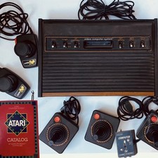 Atari CX-2600 “Heavy Sixer” Woodgrain Console (Sunnyval
