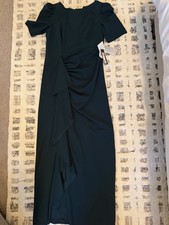 XSCAPE Size 16 Green Solid Long Gown Round Neck Puff Short Sleeve Ruched