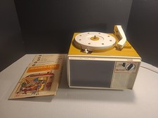 GE Show N Tell Phono Viewer  Record Player w/5 Albums