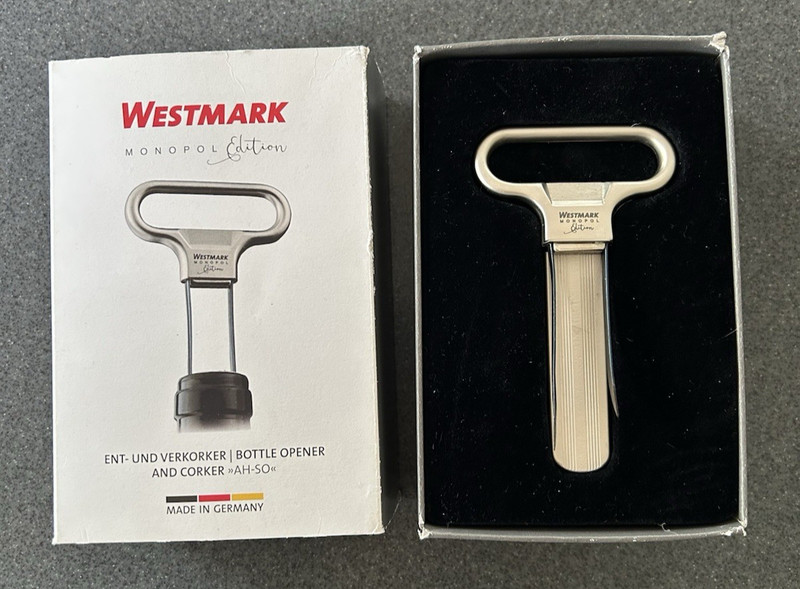 Monopol Westmark Germany Steel Two-Prong Cork Puller with Cover (Silver Satin)