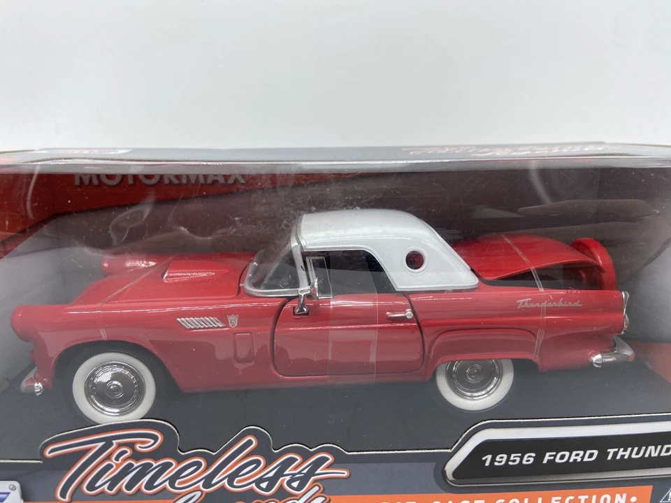 MODELLINO AUTO FORD THUNDERBIRD HARD TOP 1956 - MOTORMAX - SCALA 1:24 73312R - Immagine 2 di 4