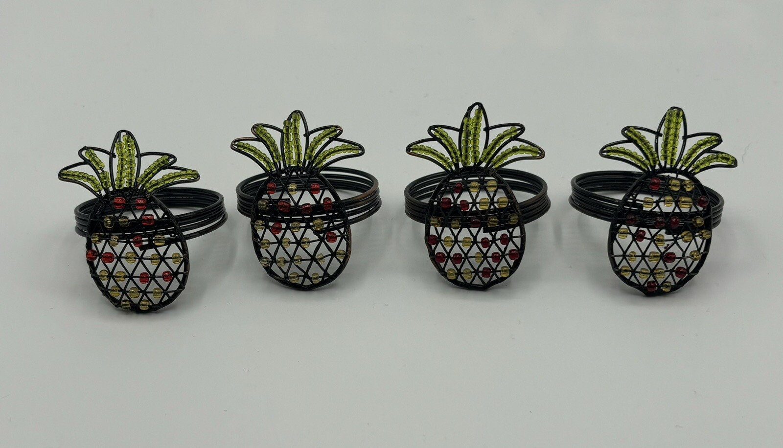 Set of 4 Wire Beaded Red Green Yellow Copper Toned Napkin Rings Lot 2