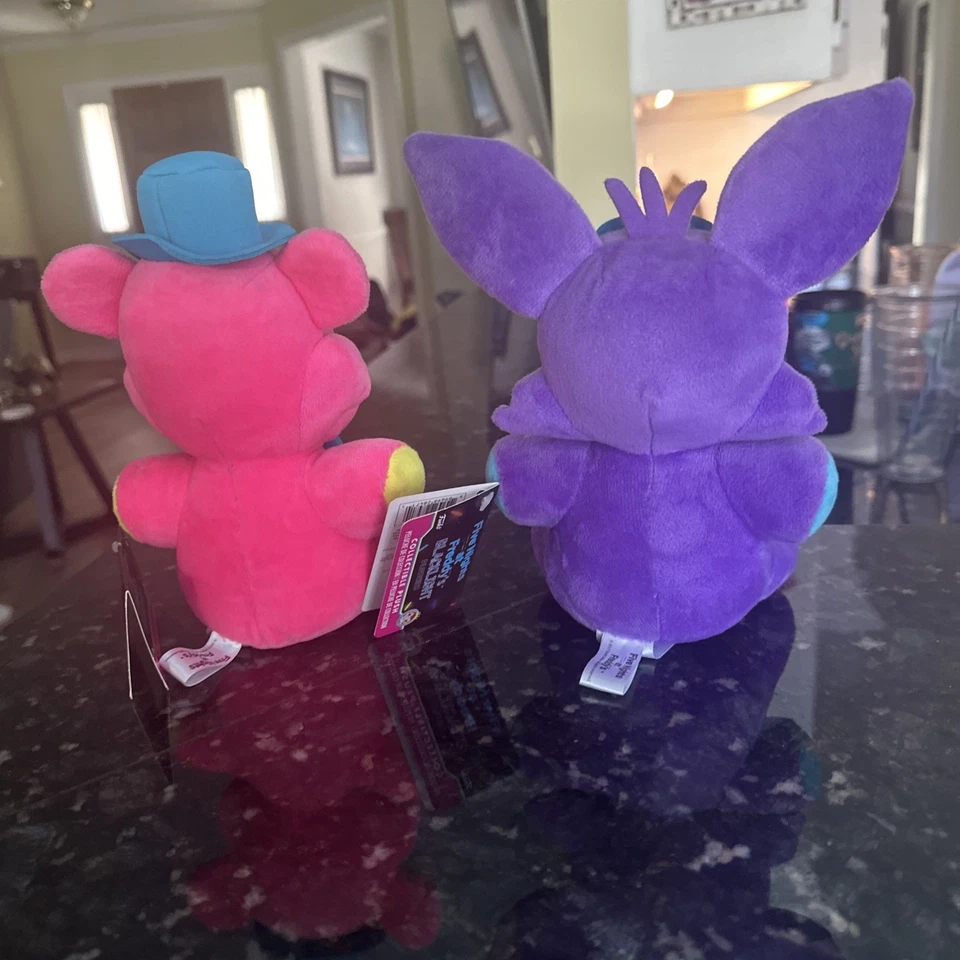 Funko FNAF Five Nights at Freddy's Rosa Púrpura 8" Neón LUZ NEGRA Peluche Lote 2017 Foto 4 de 4