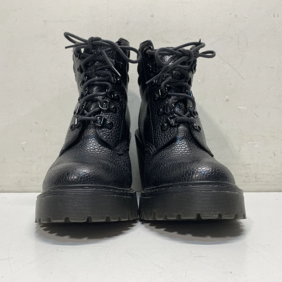 Dr. Martens Persephone Black Leather Lace-Up Boots Women's Size 8 - Image 2 of 4