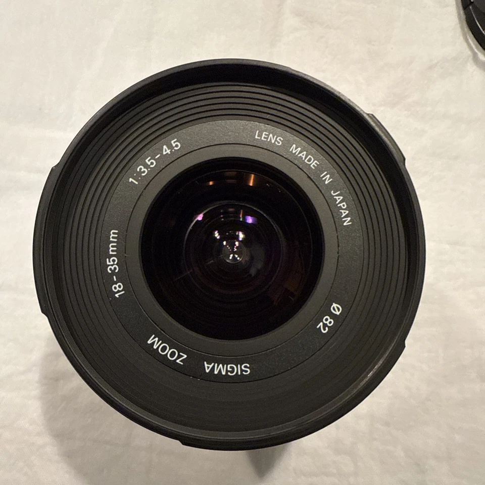(Completely Serviced & Cleaned) - Sigma 18-35mm F3.5-4.5 For Canon EF Mount - Image 2 of 4