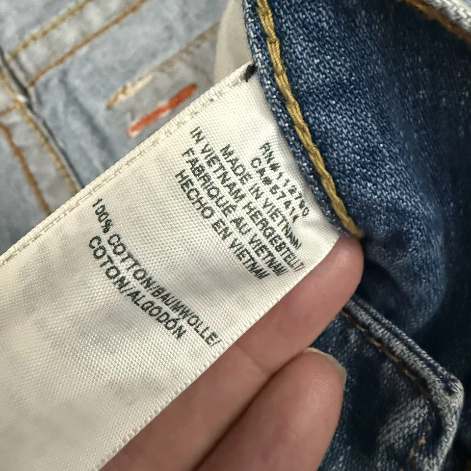 Pantalones de mezclilla True Religion ajustados para mujer 31X32 solapa trasera lavado claro Y2K vaquera bicicleta Foto 4 de 4