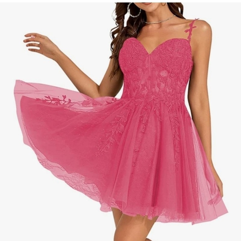 NWT LoyeLoye Size 8 Formal/ Semi Formal Dress. Fully lined. Beautiful!