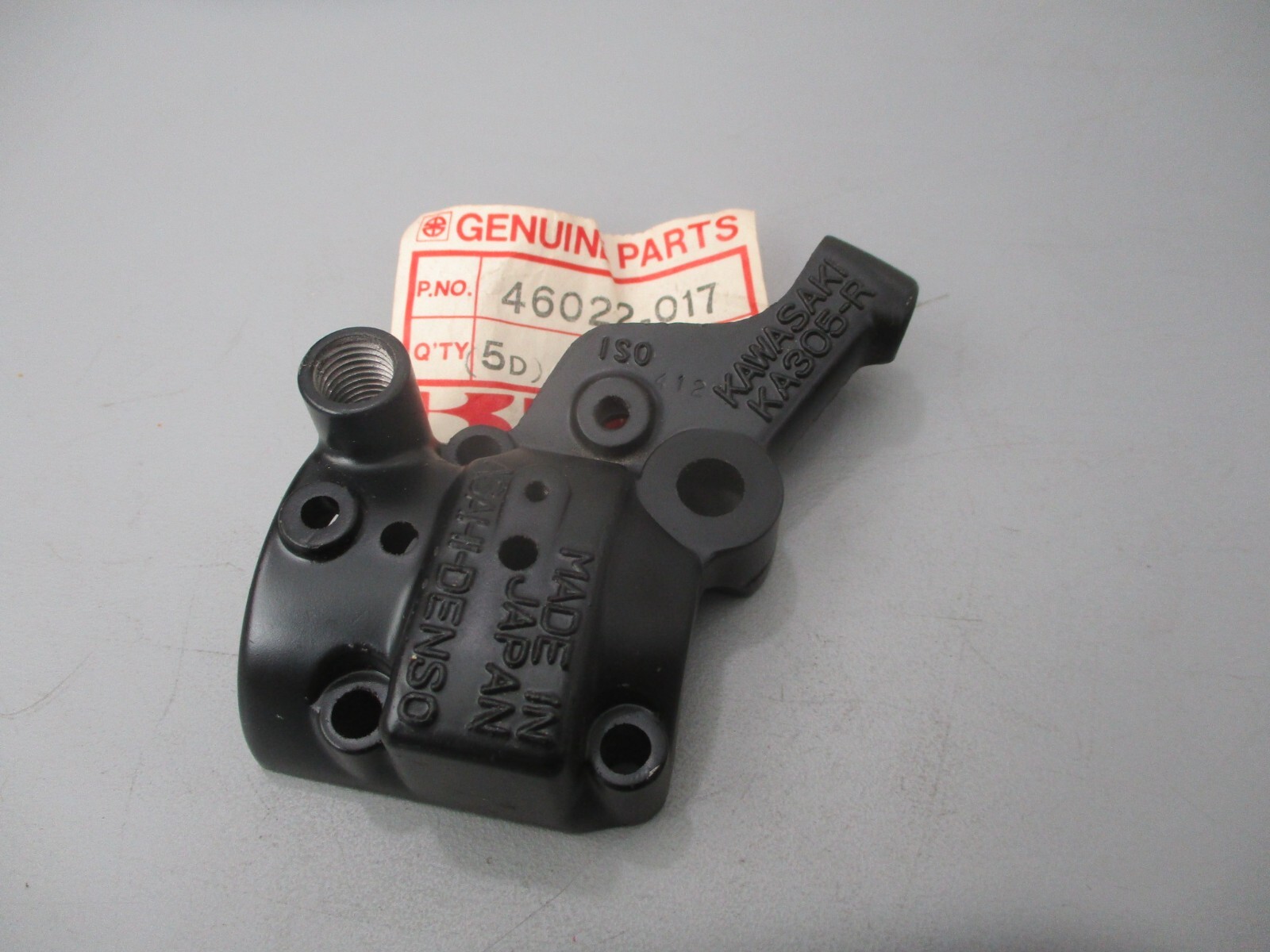 NOS Kawasaki OEM RH Lower Case 1976-1980 KV75 1974-1975 G3SS 46022-017 ...