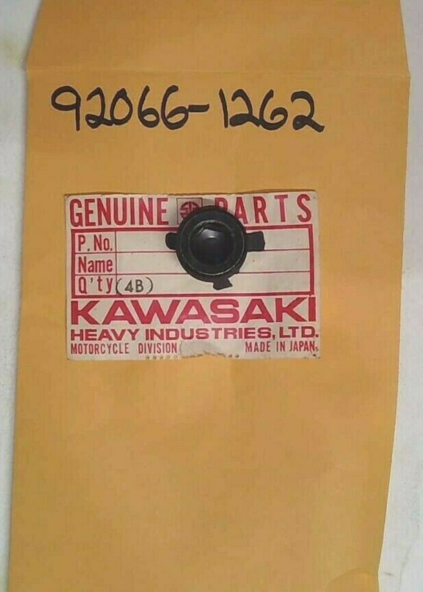 NOS Kawasaki OEM Crankcase PT3-8x10 Plug KAF540 ZX750 ZX900 KVF360