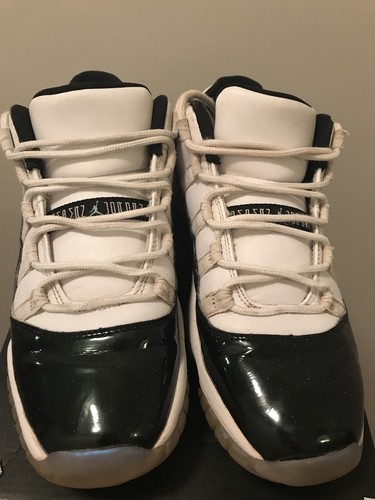 Nike Air Jordan 11 Retro Low \