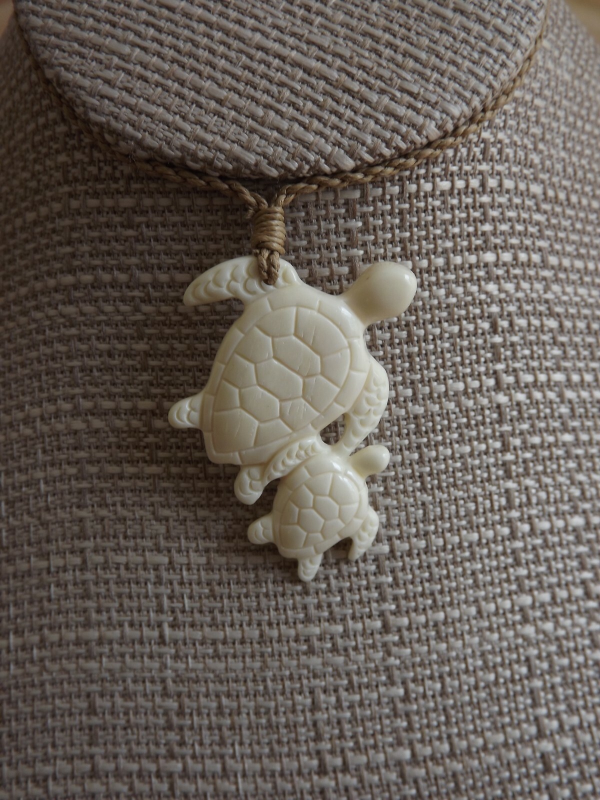 Hawaiian Buffalo Bone Turtle Pendant Necklace Choker - Mother Turtle & Child
