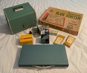 1950's Argus 500 Slide Projector w/ Slide Sorter, Mini-Vuer & Other Accessories