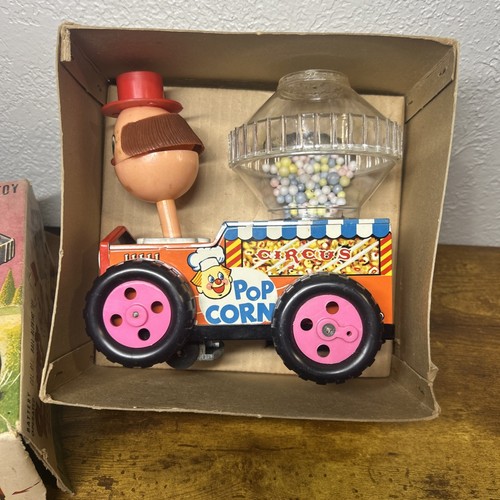 1960s Clowns Popcorn Truck Tin Toy in Box Battery Operated Japan 6568 - As Is - Picture 3 of 12
