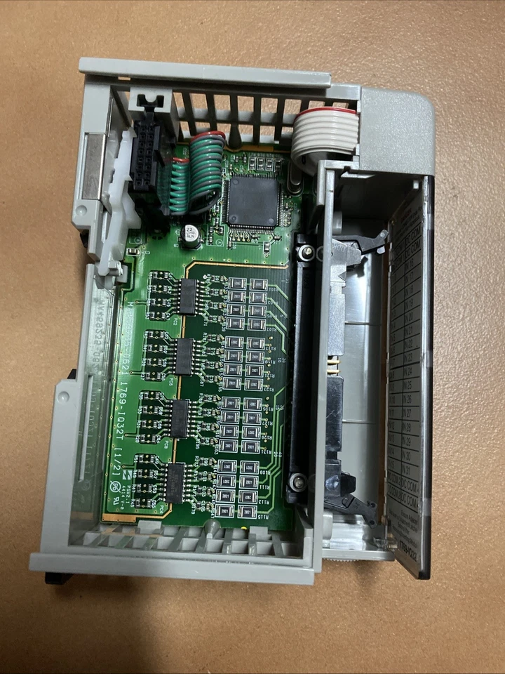 1769-IQ32T Compactlogix 32 Point Input Module - Imagen 4 de 4