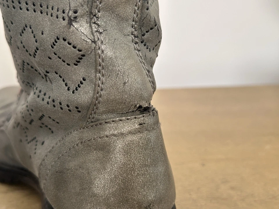 Botas de combate ROXY Providence plateadas corte láser para mujer talla 8 Foto 4 de 4